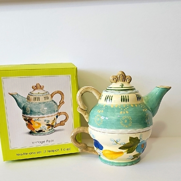 Tracy Porter Hand Painted Tea for One Teapot & Cup Vintage Pear Design Decor